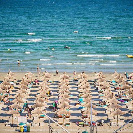 Studioul De La Mare Nord10 -Free Pool & Playground Apartman Mamaia Kültér fotó