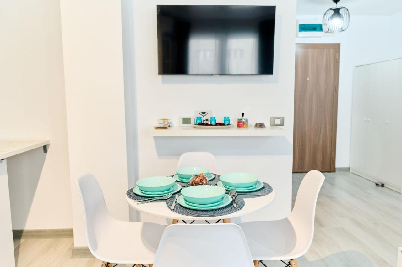 Studioul De La Mare Nord10 -Free Pool & Playground Apartman Mamaia Kültér fotó